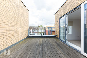 Photo 18- click for photo gallery